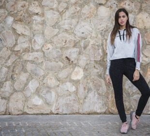 zestaw dresowy damski.